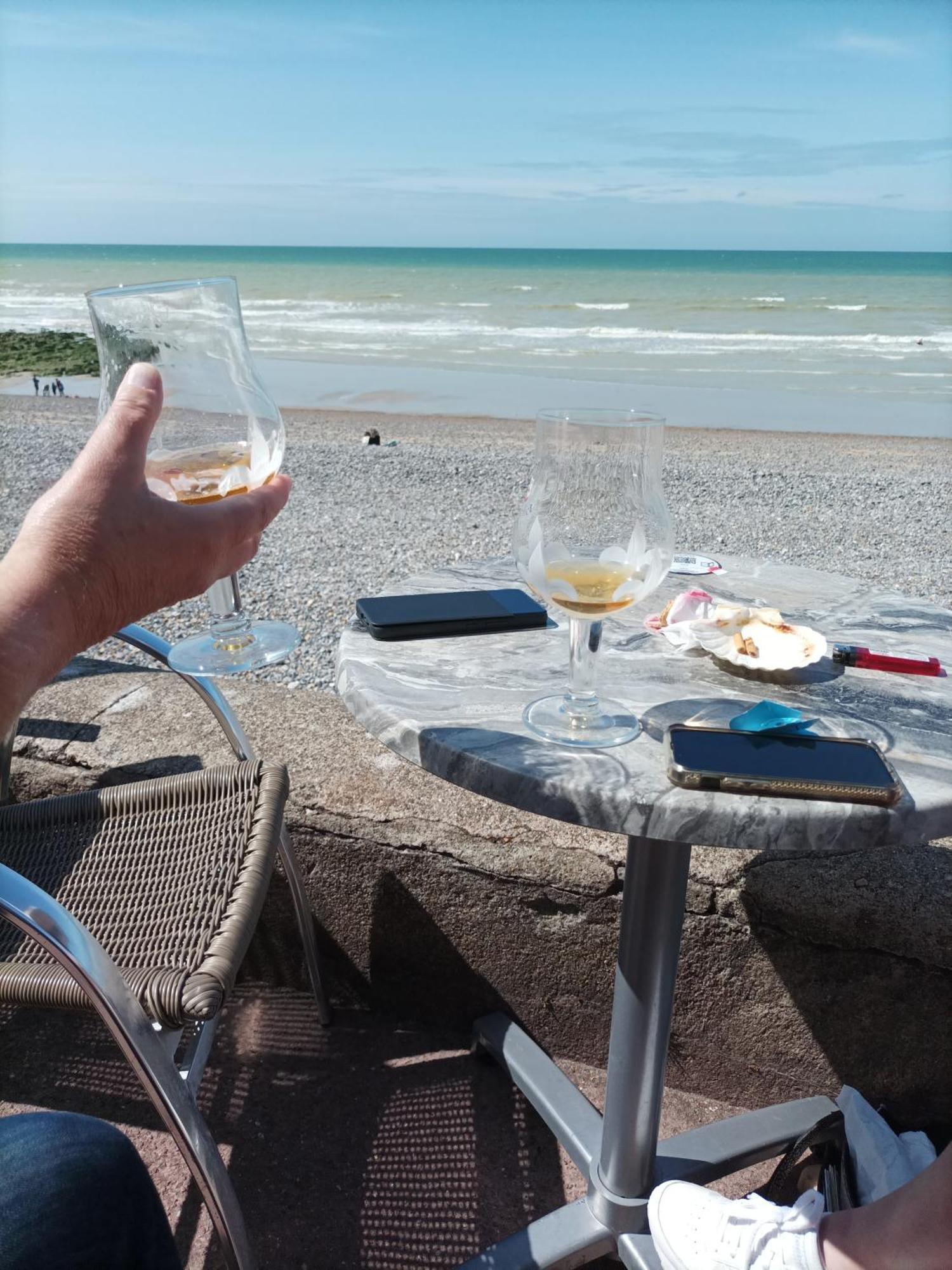 Pres Des Etoiles Dieppe Exterior foto